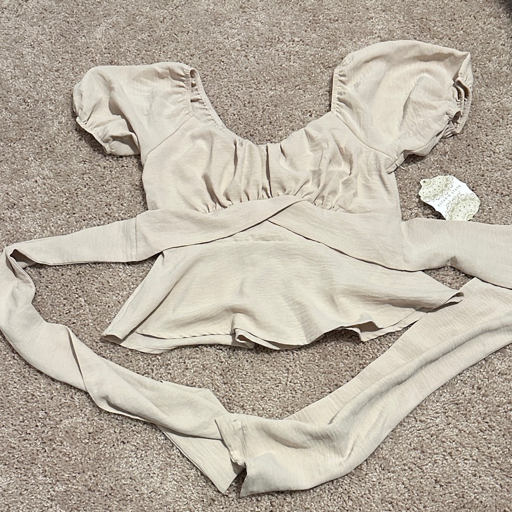 Altar'd State Cream Short Sleeve Top